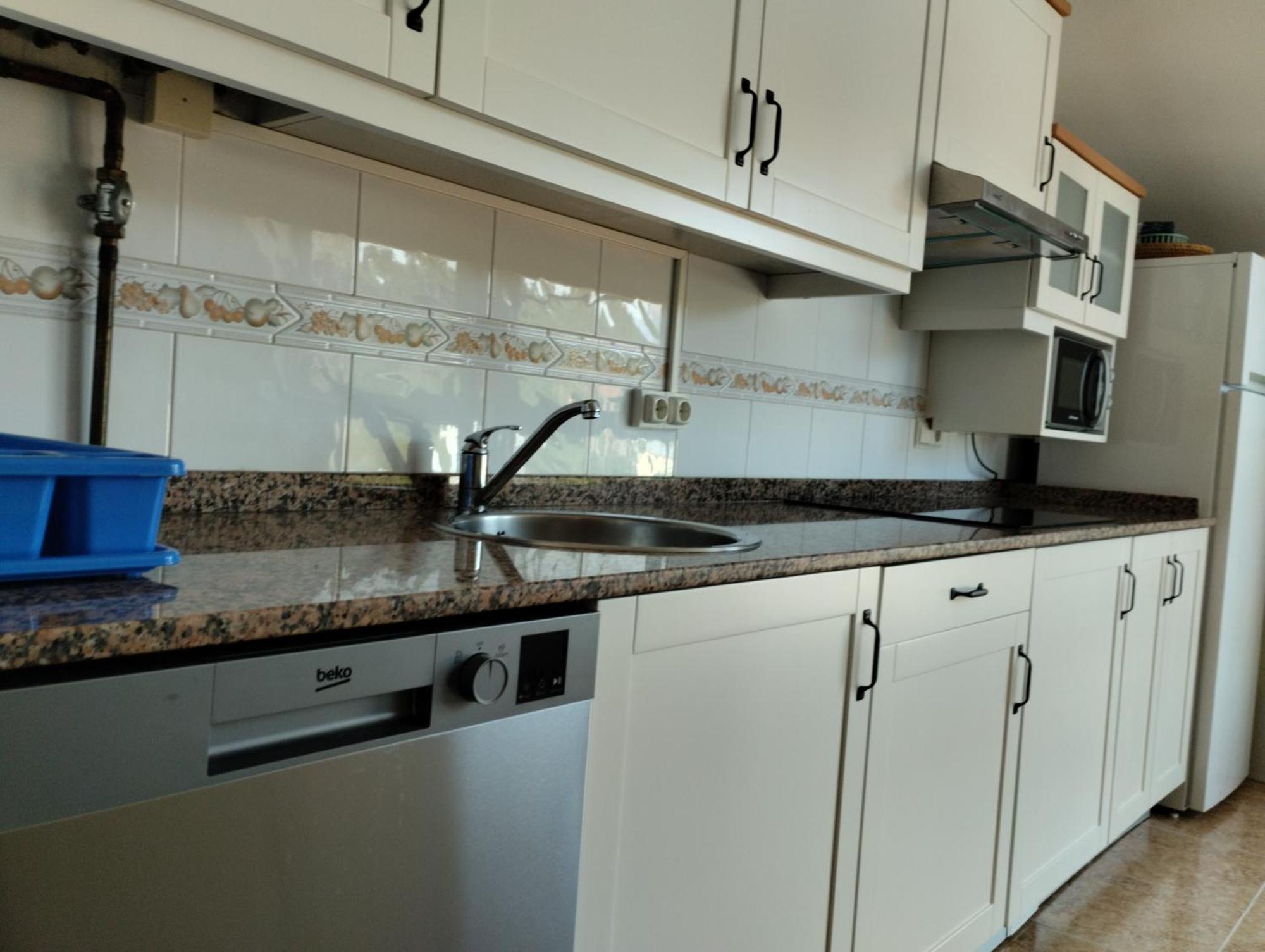 Apartamento Playa De La Atalaya Ribadesella Eksteriør billede